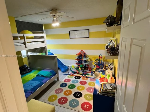 9431 Evergreen Pl # 103, Davie FL 33324