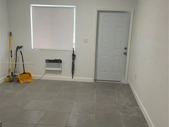 10030 W Indigo St # 8, Miami FL 33157