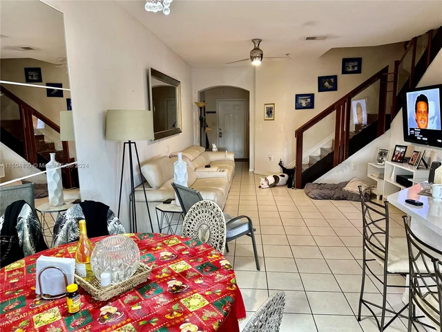 8231 NW 107th Ct # 9, Doral FL 33178