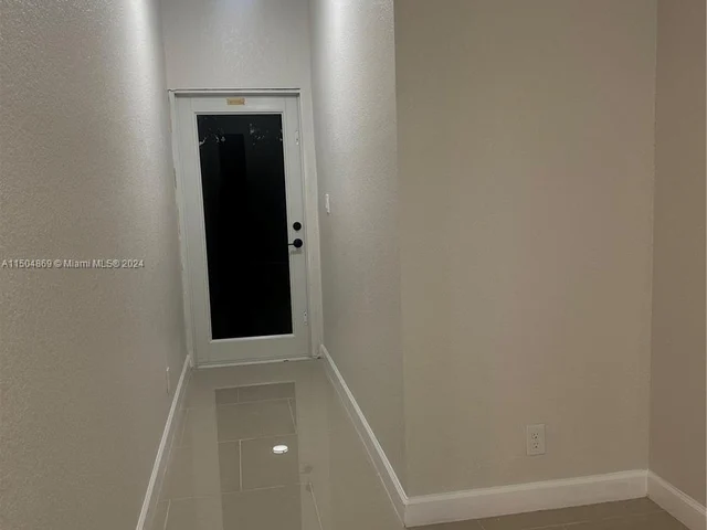 224 SW 4th Ave, Hallandale Beach FL 33009