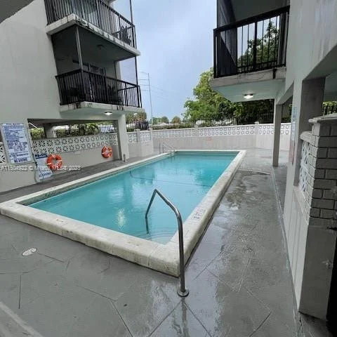 13455 NE 10th Ave # 405, North Miami FL 33161