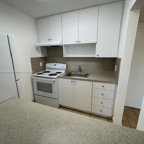 13455 NE 10th Ave # 405, North Miami FL 33161