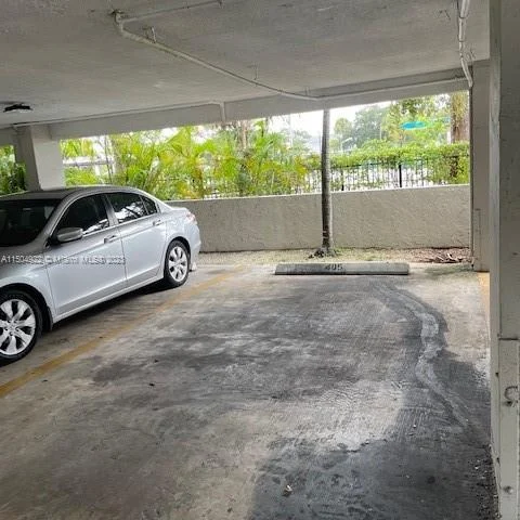 13455 NE 10th Ave # 405, North Miami FL 33161