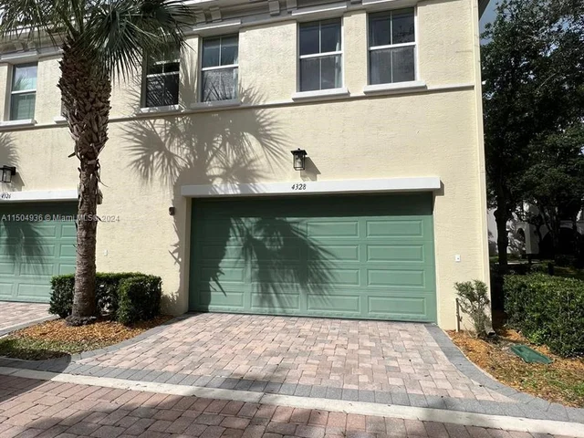 4328 Cascada Cir # 4328, Cooper City FL 33024