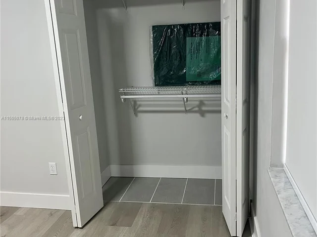 850 NE 207th Ter # 206, Miami FL 33179