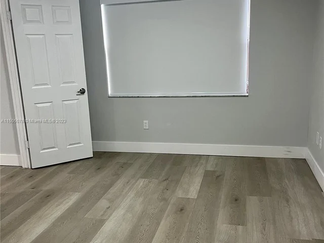 850 NE 207th Ter # 206, Miami FL 33179