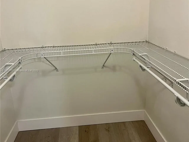 850 NE 207th Ter # 206, Miami FL 33179