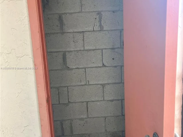 850 NE 207th Ter # 206, Miami FL 33179