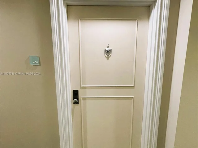 2401 Collins Ave # 408, Miami Beach FL 33140