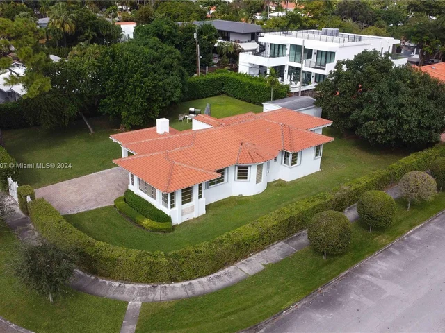 501 SW 24th Rd # 501, Miami FL 33129