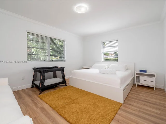 501 SW 24th Rd # 501, Miami FL 33129