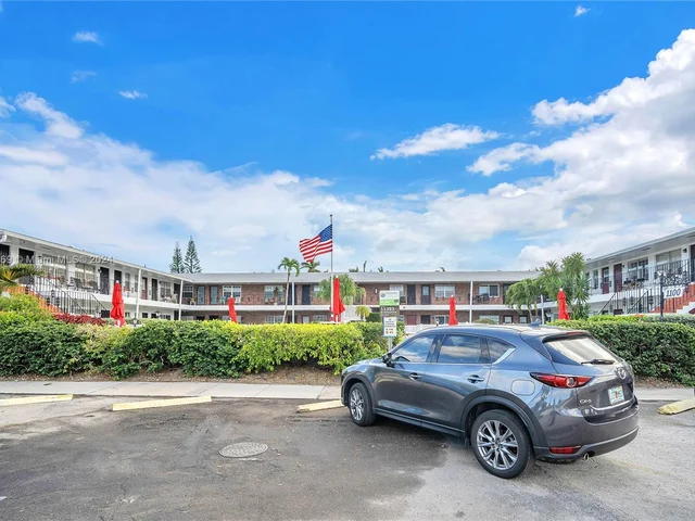 1100 Atlantic Shores # 402, Hallandale Beach FL 33009