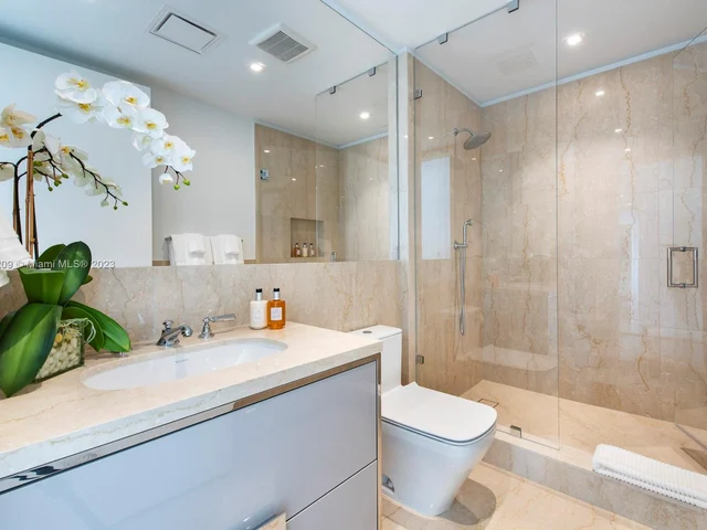 15701 Collins Ave # 4601, Sunny Isles Beach FL 33160