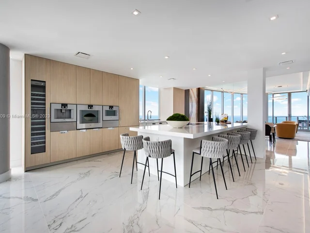 15701 Collins Ave # 4601, Sunny Isles Beach FL 33160