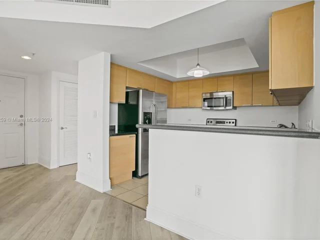 140 S Dixie Hwy # 411, Hollywood FL 33020