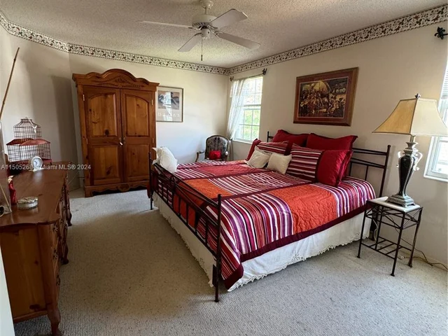 19232 NW 88th Pl, Hialeah FL 33018