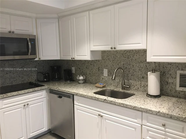 3901 S Ocean Dr # 10T, Hollywood FL 33019