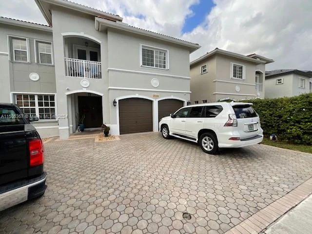 17704 SW 134th Pl, Miami FL 33177