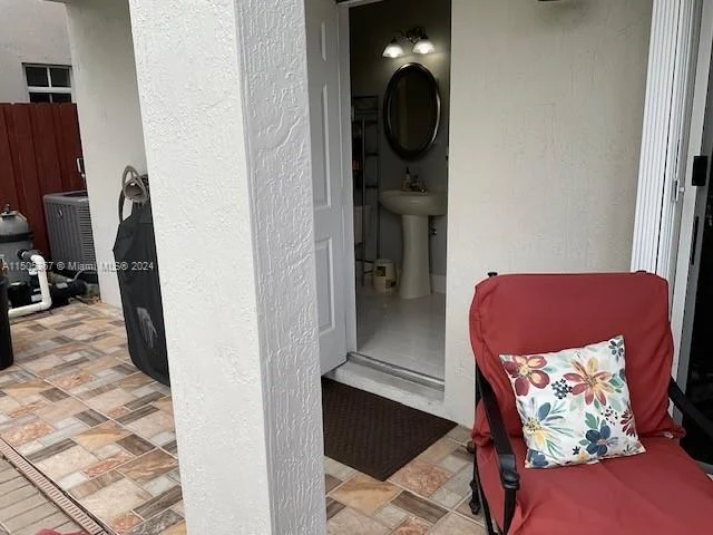 17704 SW 134th Pl, Miami FL 33177