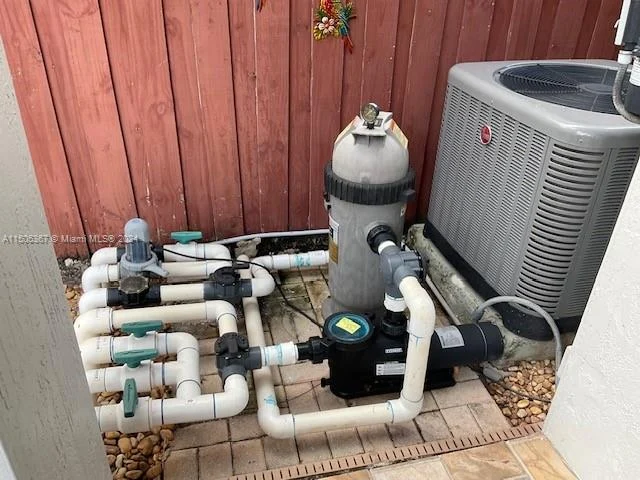 17704 SW 134th Pl, Miami FL 33177