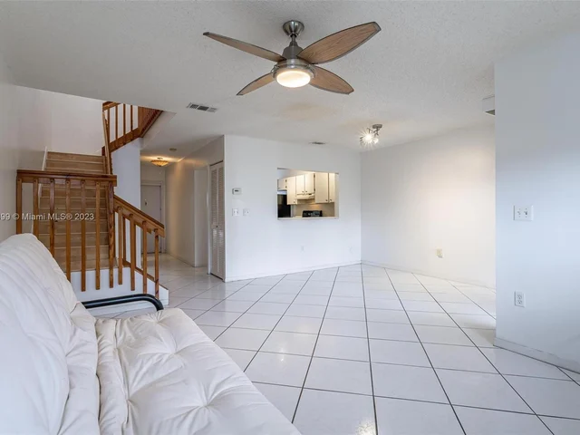 1551 N 14th Ter, Hollywood FL 33020