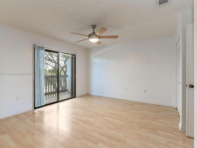 1551 N 14th Ter, Hollywood FL 33020