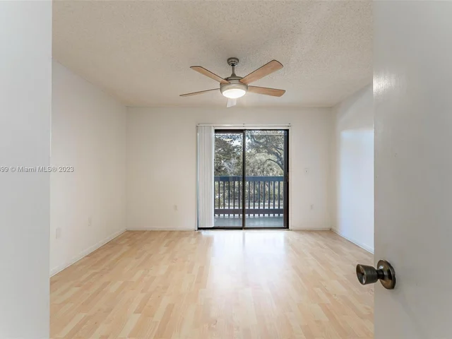 1551 N 14th Ter, Hollywood FL 33020