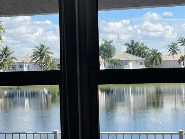 6903 NW 109th Ave # 6903, Doral FL 33178