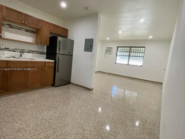 267 NW 59th Ter # 2, Miami FL 33127