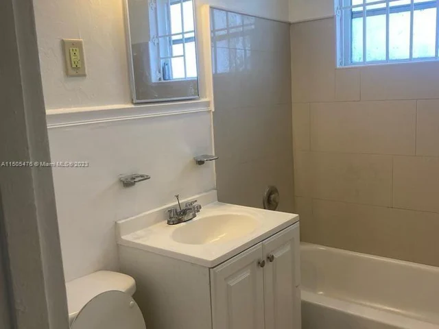 267 NW 59th Ter # 2, Miami FL 33127