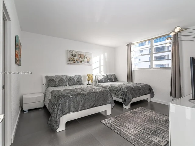 4001 S Ocean Dr # 8F, Hollywood FL 33019