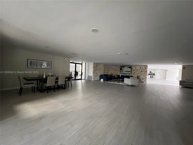 8015 SW 107th Ave # 102, Miami FL 33173