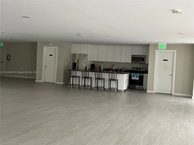 8015 SW 107th Ave # 102, Miami FL 33173