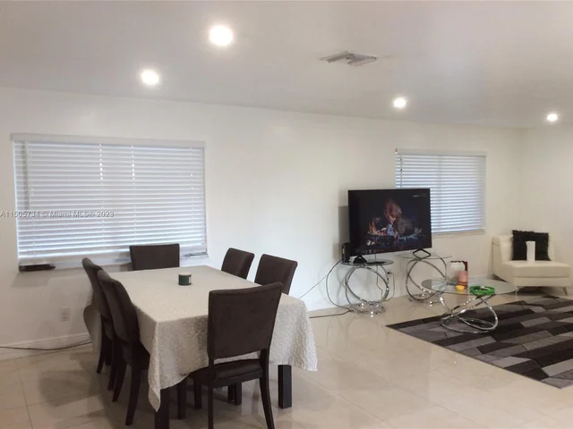 351 188th St, Sunny Isles Beach FL 33160