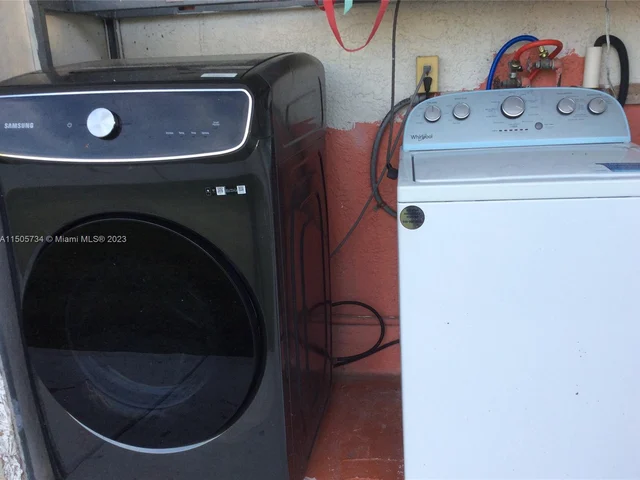 351 188th St, Sunny Isles Beach FL 33160