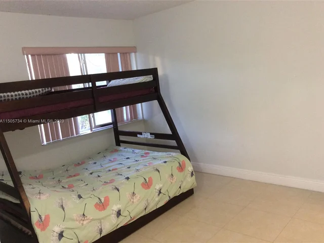 351 188th St, Sunny Isles Beach FL 33160