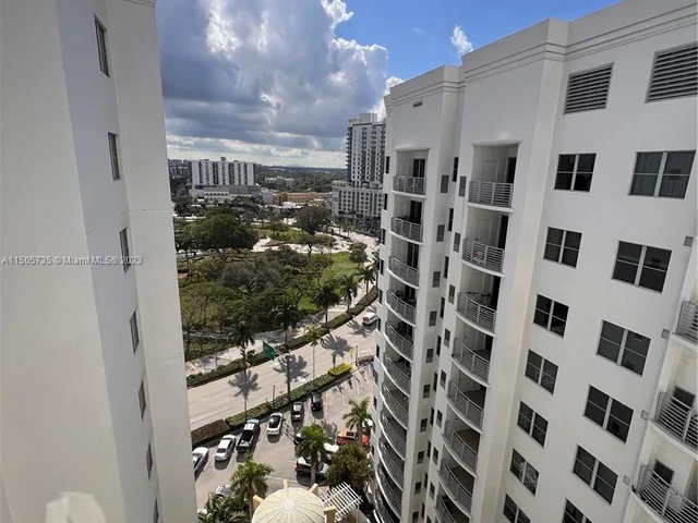 1830 Radius Dr # 1318, Hollywood FL 33020