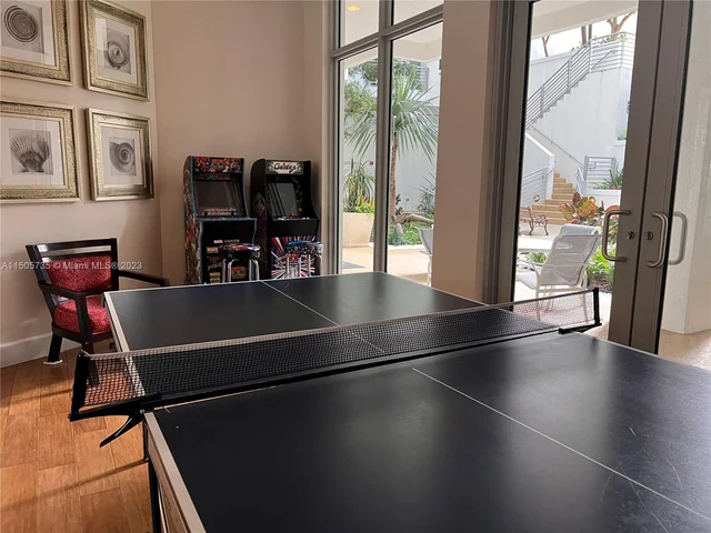 1830 Radius Dr # 1318, Hollywood FL 33020