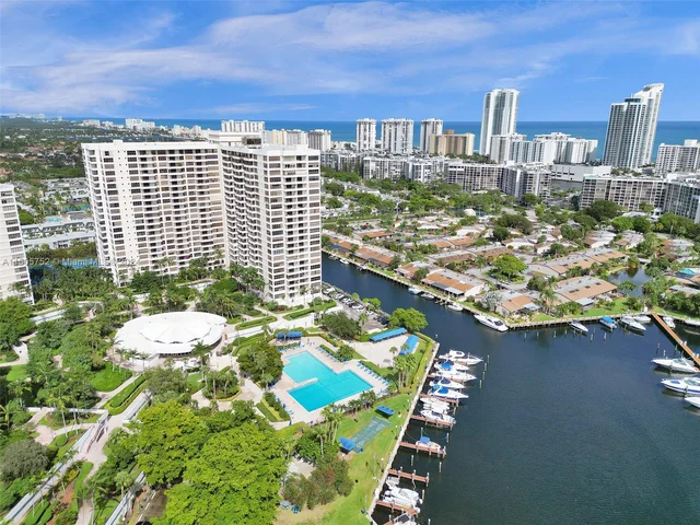 2500 Parkview Dr # 2307, Hallandale Beach FL 33009