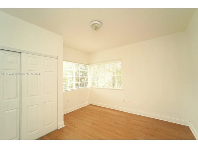 1219 Meridian Ave # 4, Miami Beach FL 33139