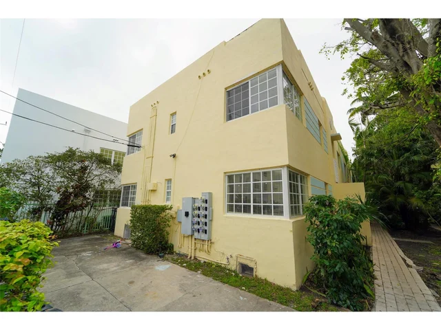 1219 Meridian Ave # 4, Miami Beach FL 33139