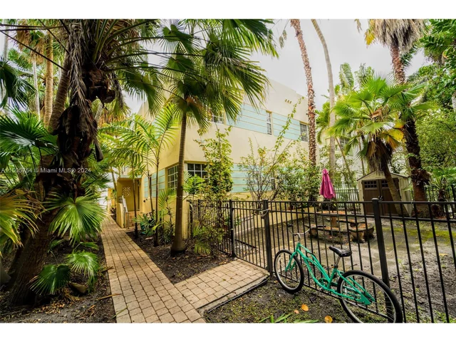 1219 Meridian Ave # 4, Miami Beach FL 33139