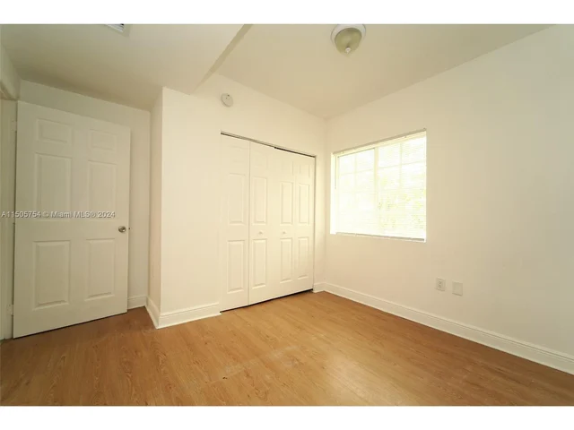 1219 Meridian Ave # 4, Miami Beach FL 33139