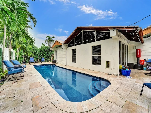 2060 NE 55th St, Fort Lauderdale FL 33308