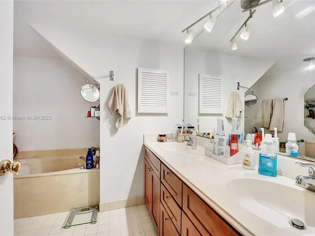 9746 Nickels Blvd # 102, Boynton Beach FL 33436