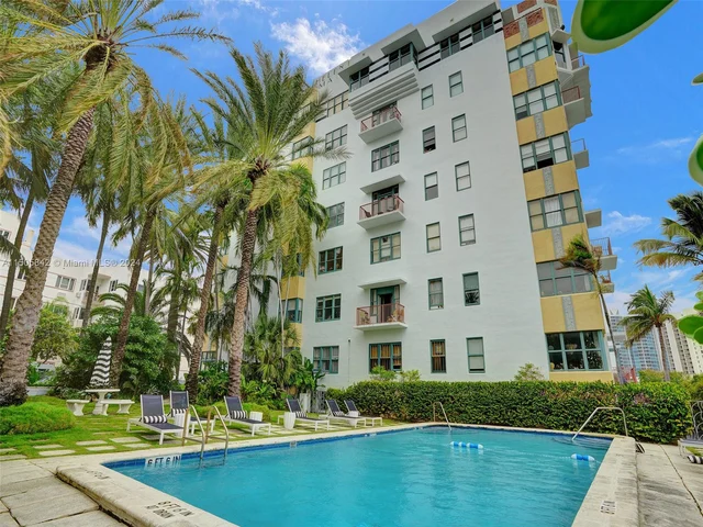 2421 Lake Pancoast Dr # 6A, Miami Beach FL 33140