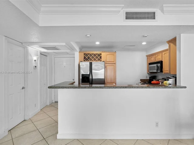 1515 E Broward Blvd # 411, Fort Lauderdale FL 33301