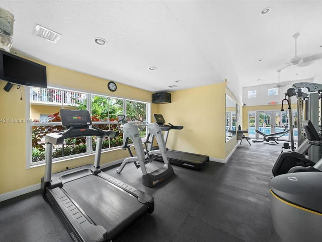 1515 E Broward Blvd # 411, Fort Lauderdale FL 33301