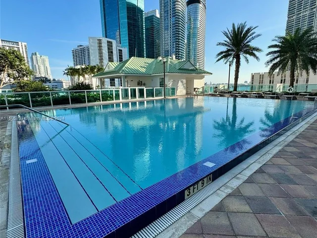 41 SE 5th St # 1701, Miami FL 33131