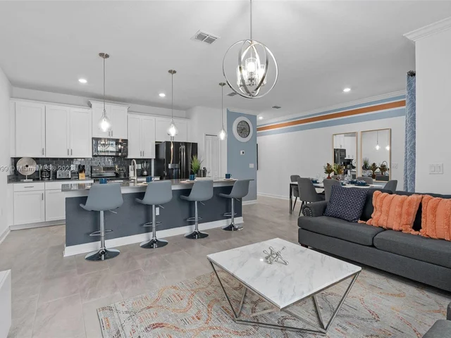 1048 Leader Street # 1048, Davenport FL 33896